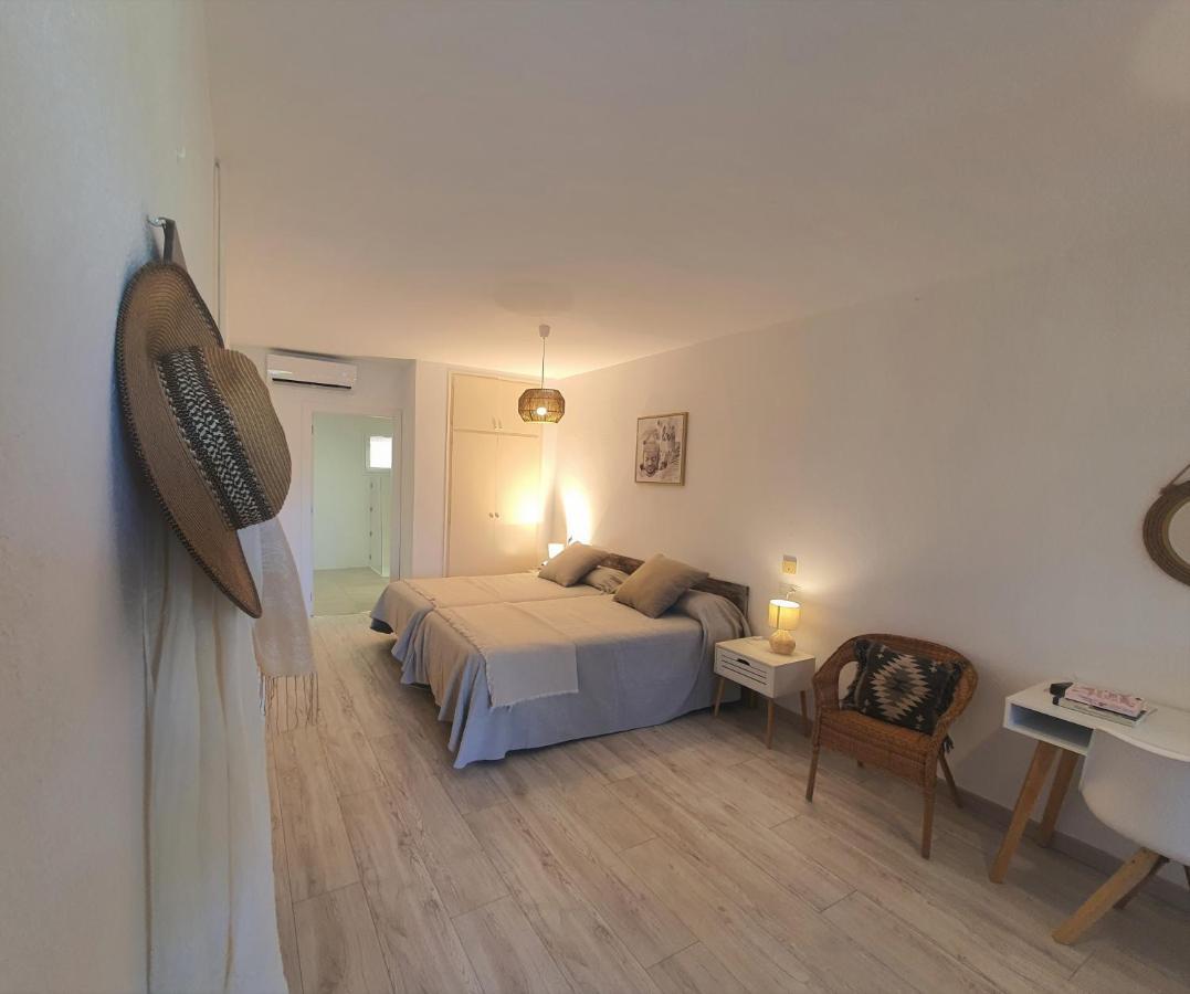 Hotel Riomar Sant Marti d'Empuries Buitenkant foto