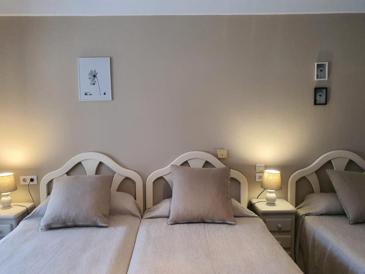 Hotel Riomar Sant Marti d'Empuries Buitenkant foto