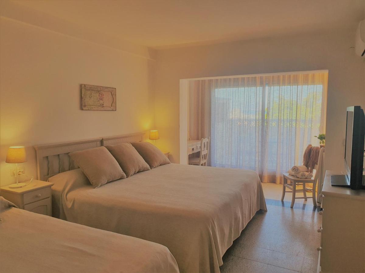 Hotel Riomar Sant Marti d'Empuries Buitenkant foto